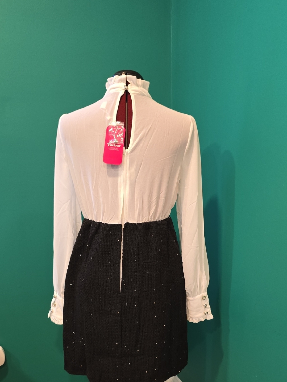Smak Parlor Victorian-Insp. White Ruffle Blouse with Black Sequin Skirt, Size 4 - Picture 6 of 8